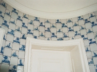 Wandfliesen im Barockschloss Reinhardtsgrimma